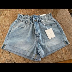 Size large kancan paper bag shorts